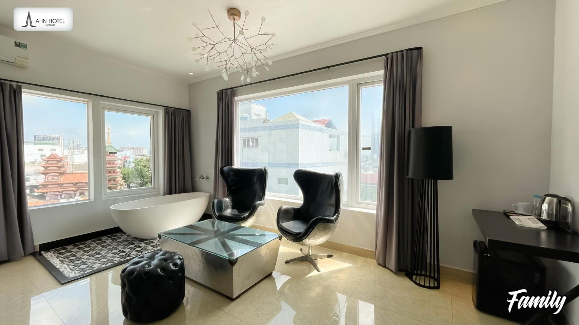 A In Hotel Riverside Хошимин Экстерьер фото
