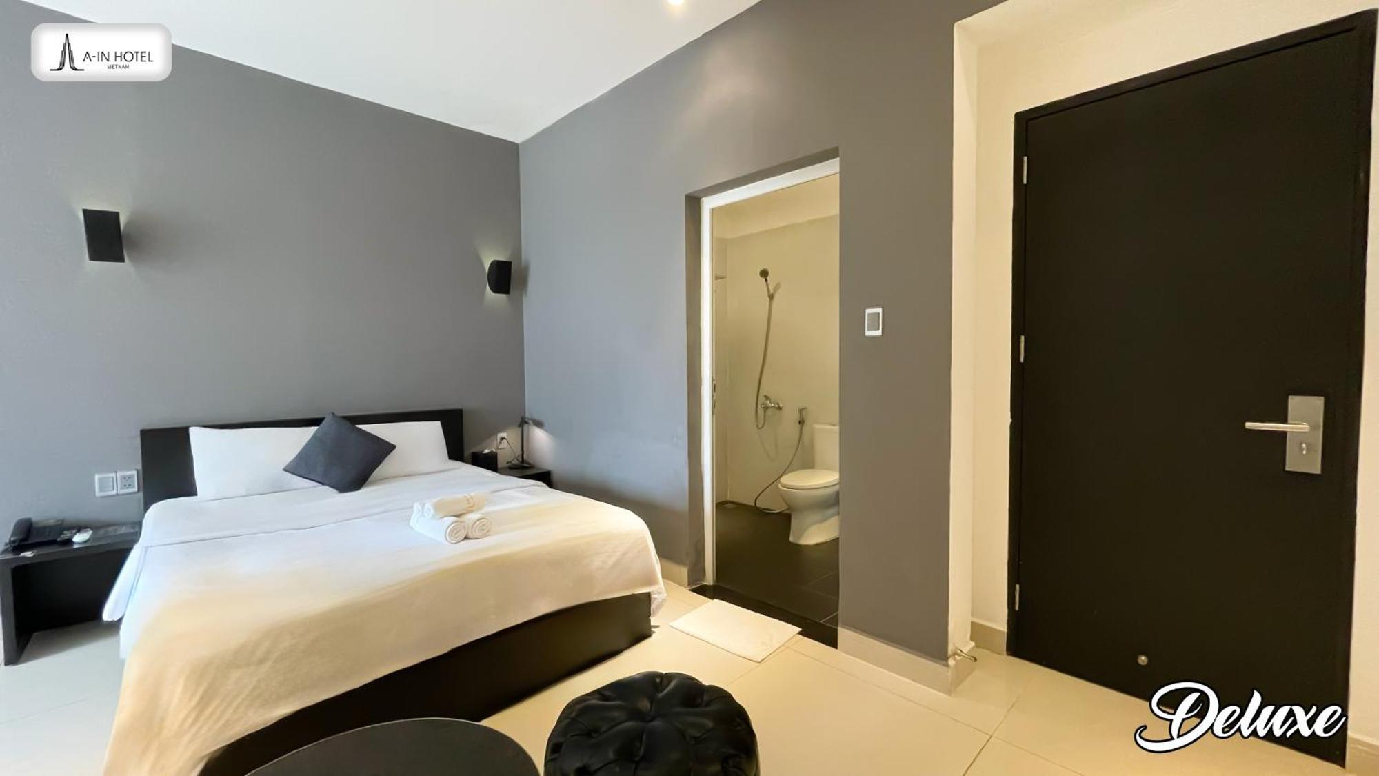 A In Hotel Riverside Хошимин Экстерьер фото