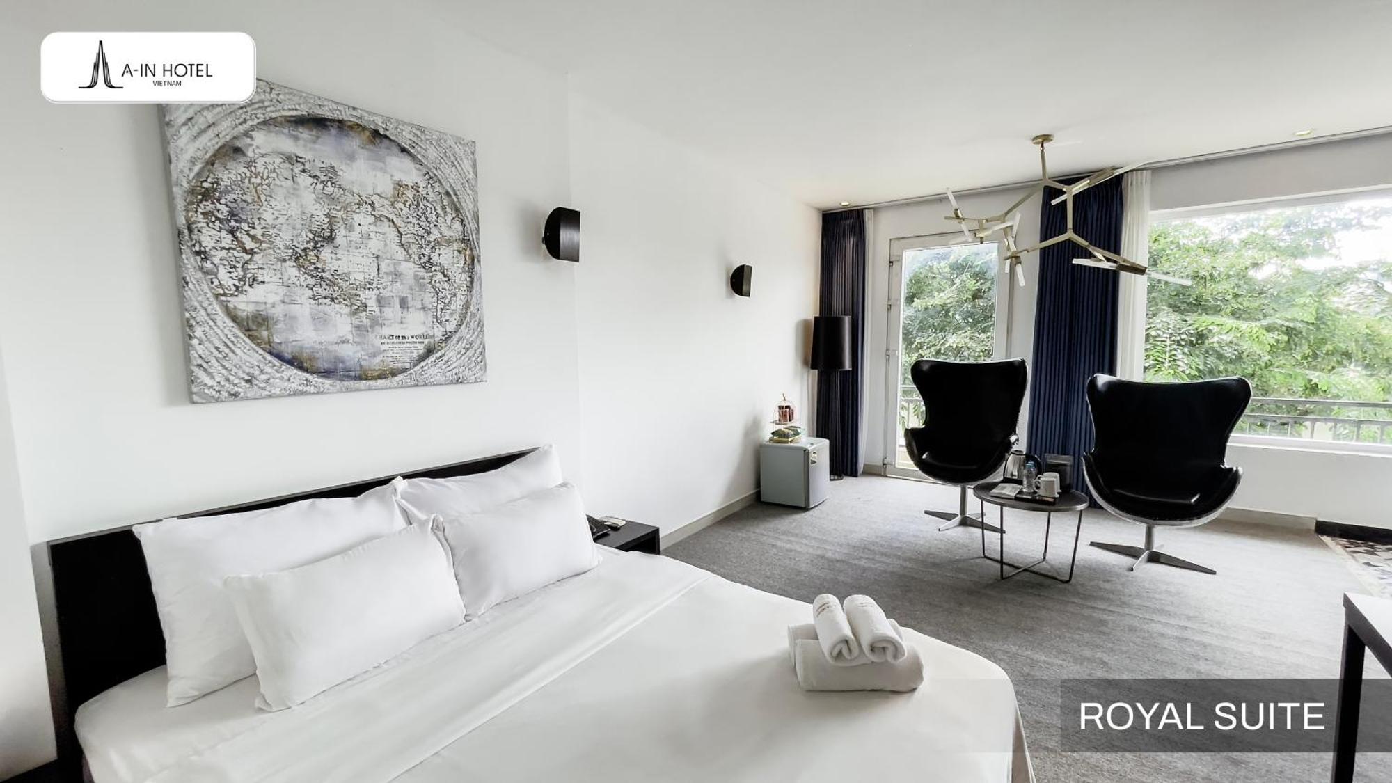 A In Hotel Riverside Хошимин Экстерьер фото