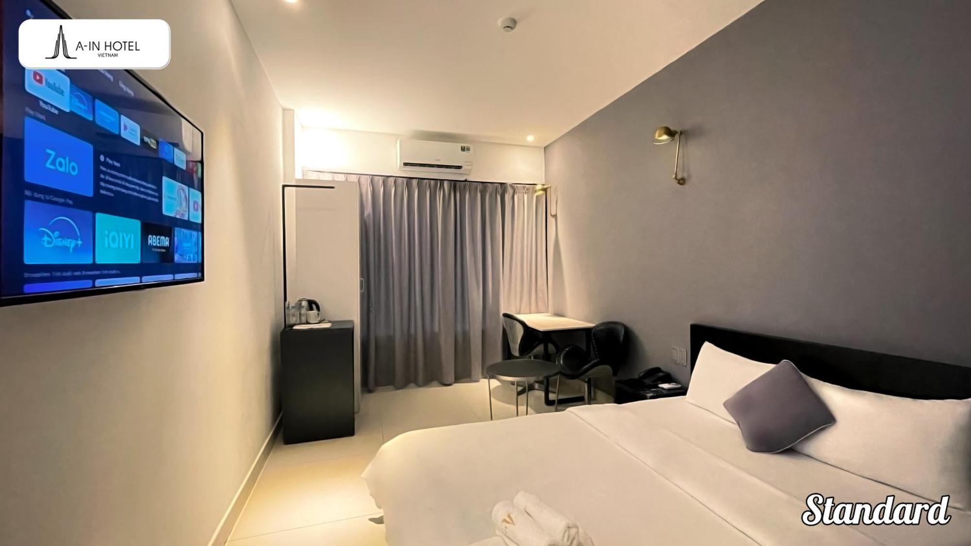 A In Hotel Riverside Хошимин Экстерьер фото