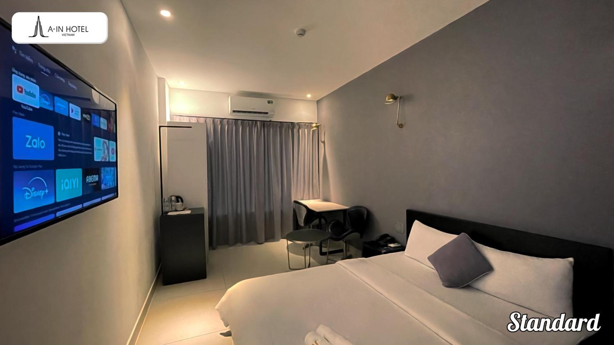 A In Hotel Riverside Хошимин Экстерьер фото